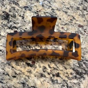 Tortoise Shell Claw Clip